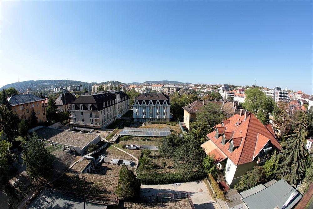 Hotel Bara Junior Будапеща Екстериор снимка