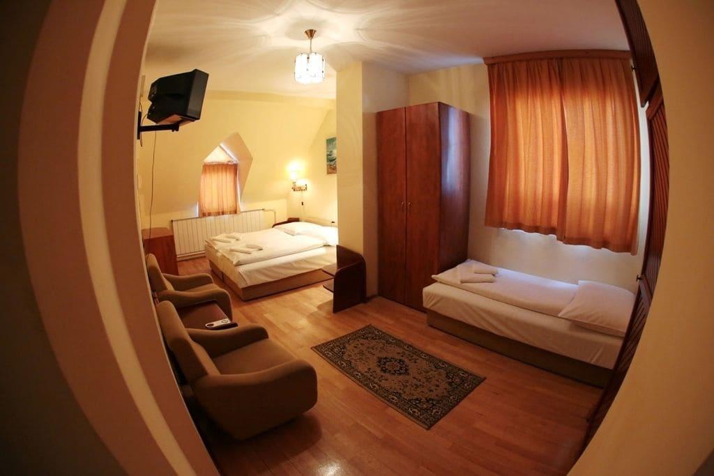 Hotel Bara Junior Будапеща Екстериор снимка