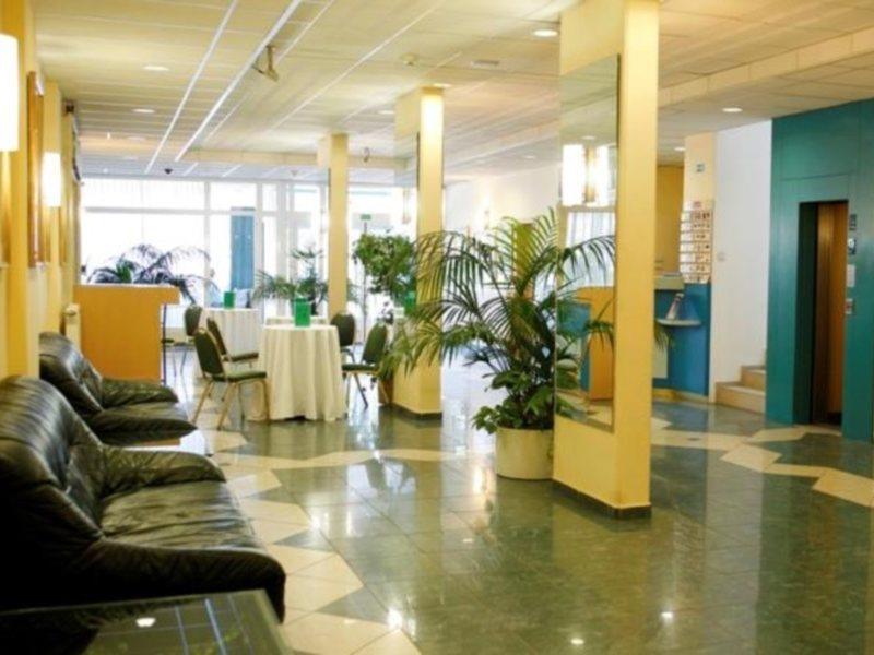 Hotel Bara Junior Будапеща Екстериор снимка